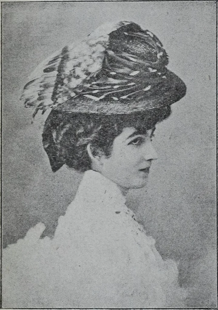 An illustration from Tissus et nouveauts 1907, 1907, leaf 379