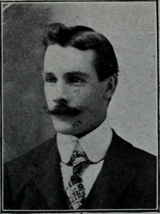 An illustration from Tissus et nouveauts 1907, 1907, leaf 446