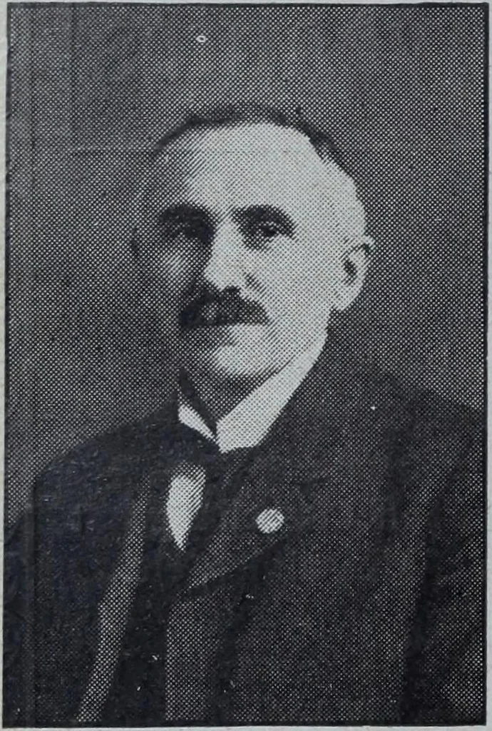 An illustration from Tissus et nouveauts 1907, 1907, leaf 679