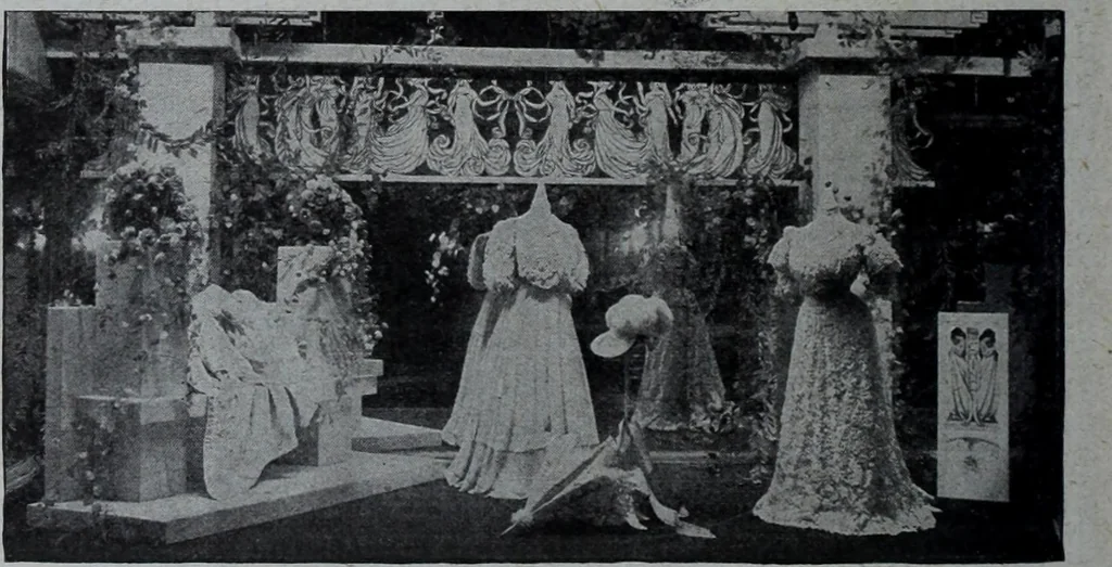 An illustration from Tissus et nouveauts 1907, 1907, leaf 683