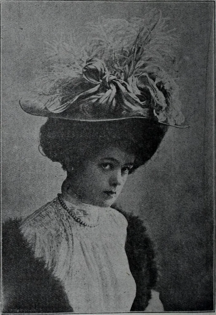 An illustration from Tissus et nouveauts 1907, 1907, leaf 691