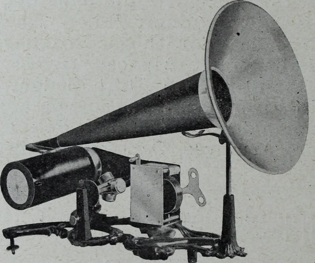 An illustration from Tissus et nouveauts 1907, 1907, leaf 699