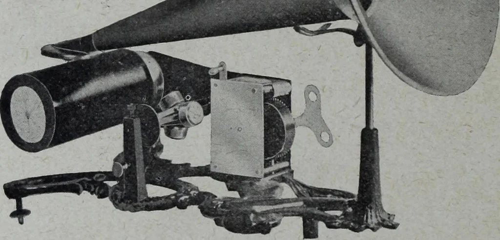 An illustration from Tissus et nouveauts 1907, 1907, leaf 751