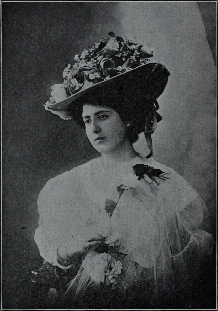 An illustration from Tissus et nouveauts 1908, 1908, leaf 128