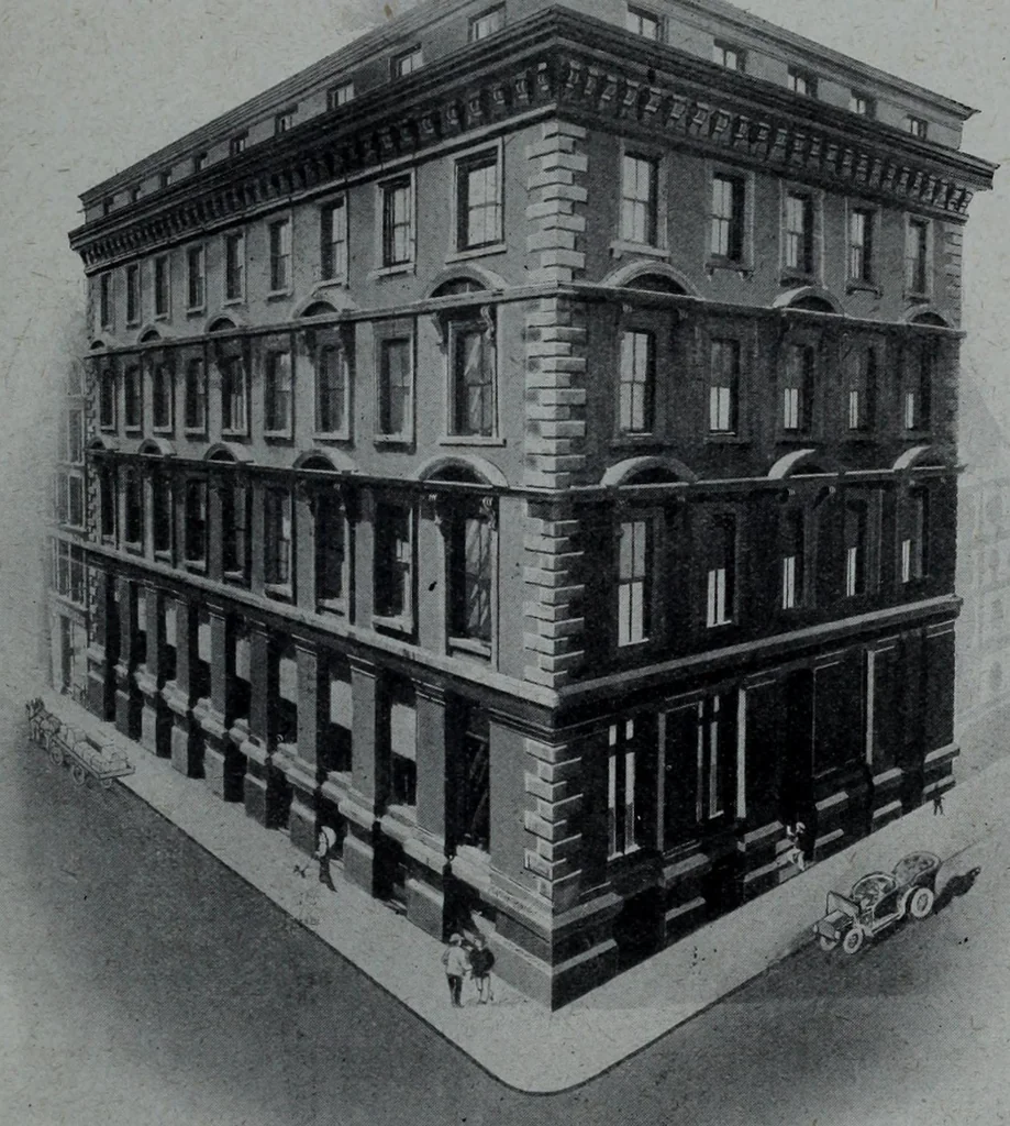 An illustration from Tissus et nouveauts 1908, 1908, leaf 182