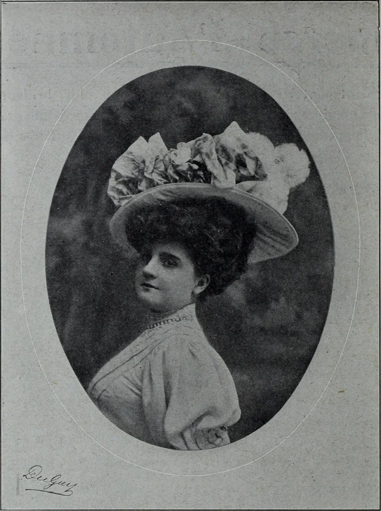 An illustration from Tissus et nouveauts 1908, 1908, leaf 401