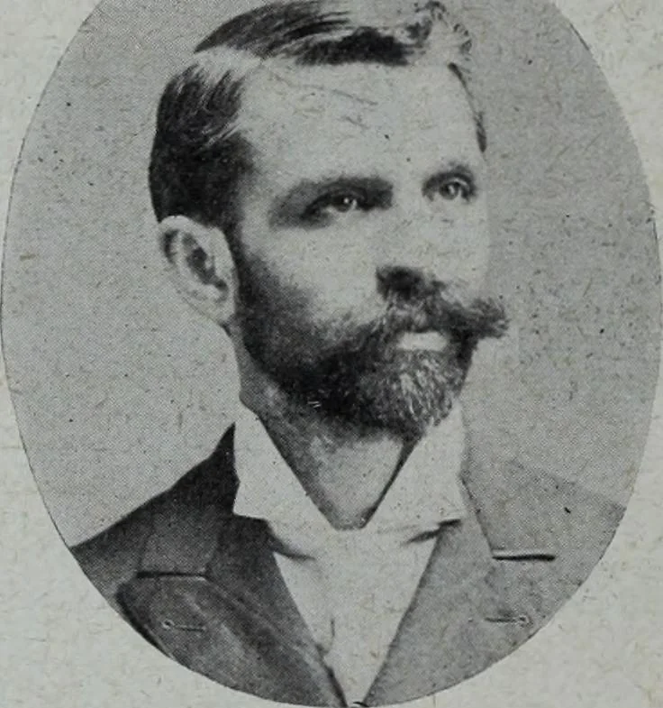 An illustration from Tissus et nouveauts 1908, 1908, leaf 445