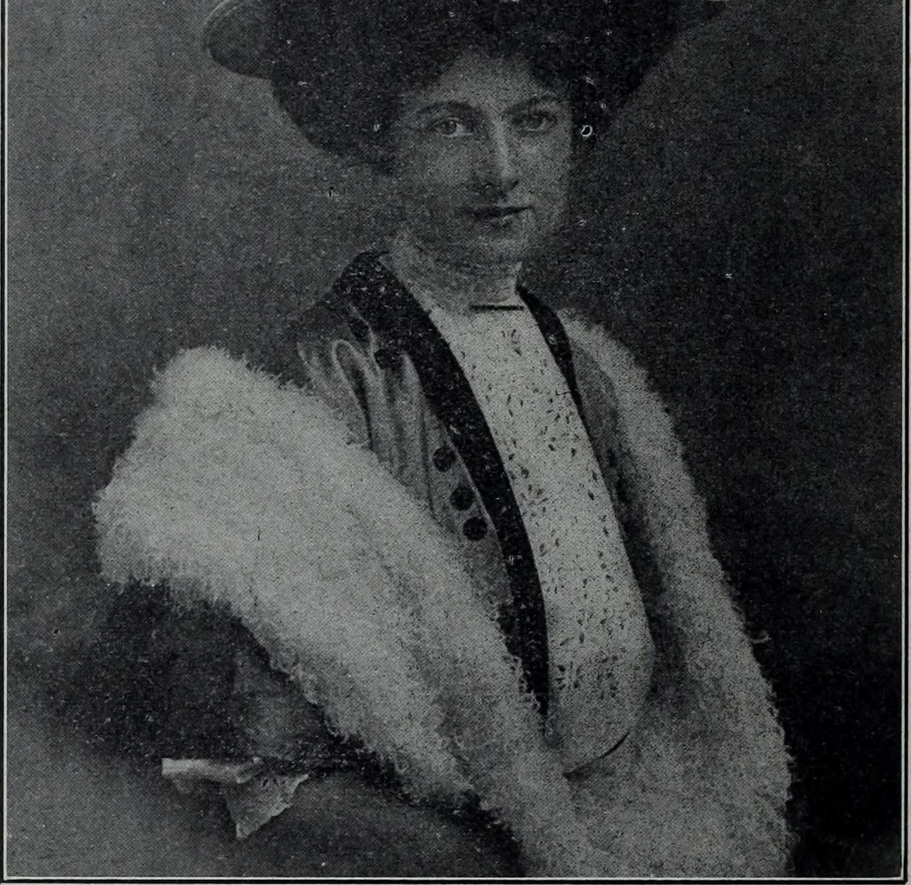 An illustration from Tissus et nouveauts 1908, 1908, leaf 467