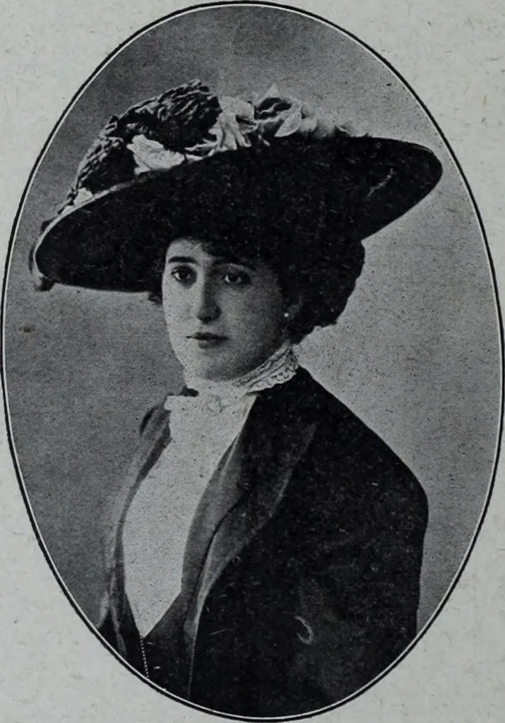 An illustration from Tissus et nouveauts 1908, 1908, leaf 495