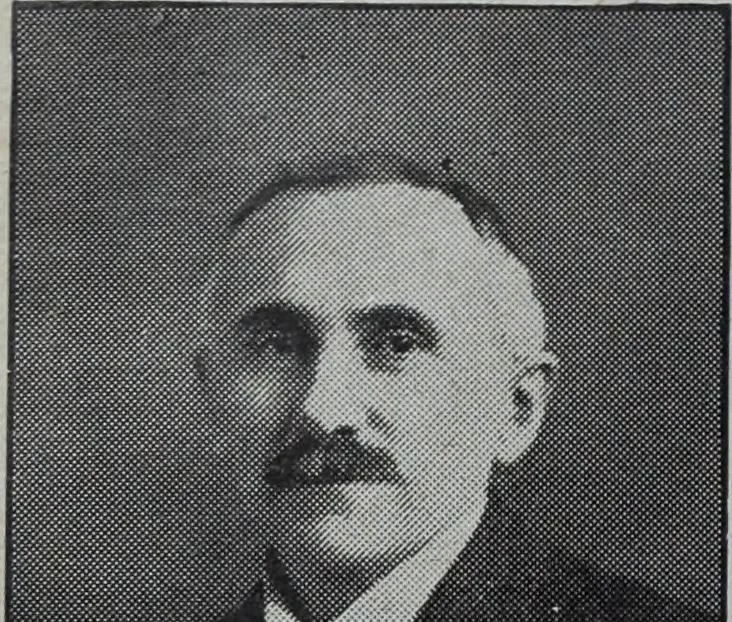 An illustration from Tissus et nouveauts 1908, 1908, leaf 663