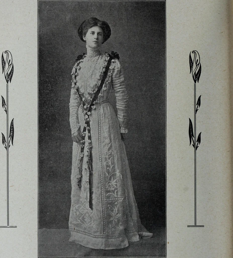 An illustration from Tissus et nouveauts 1909, 1909, leaf 171