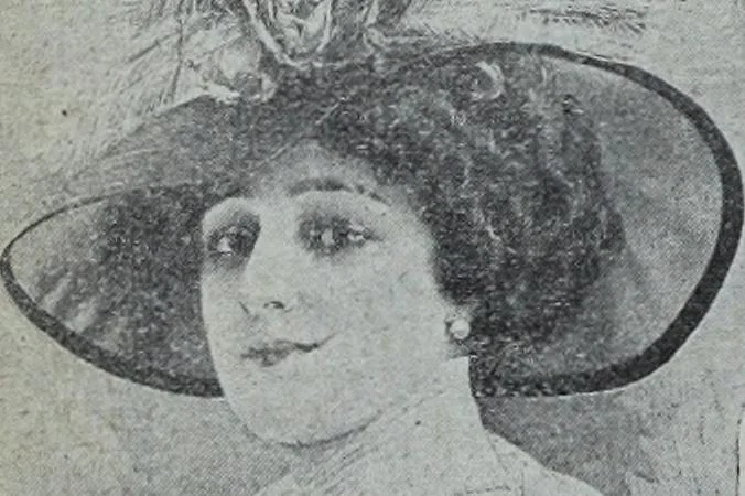 An illustration from Tissus et nouveauts 1909, 1909, leaf 237