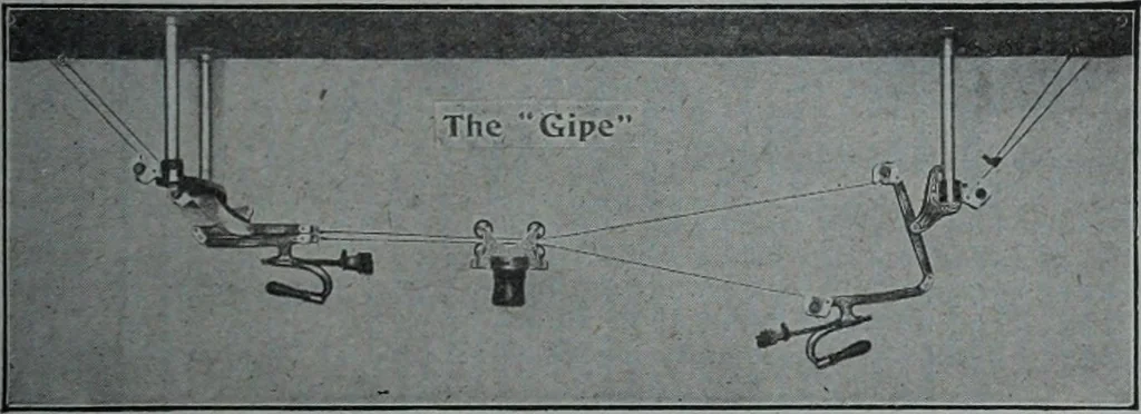 An illustration from Tissus et nouveauts 1909, 1909, leaf 308
