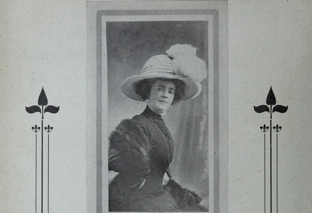An illustration from Tissus et nouveauts 1909, 1909, leaf 39