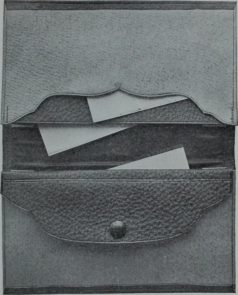 An illustration from Tissus et nouveauts 1909, 1909, leaf 512