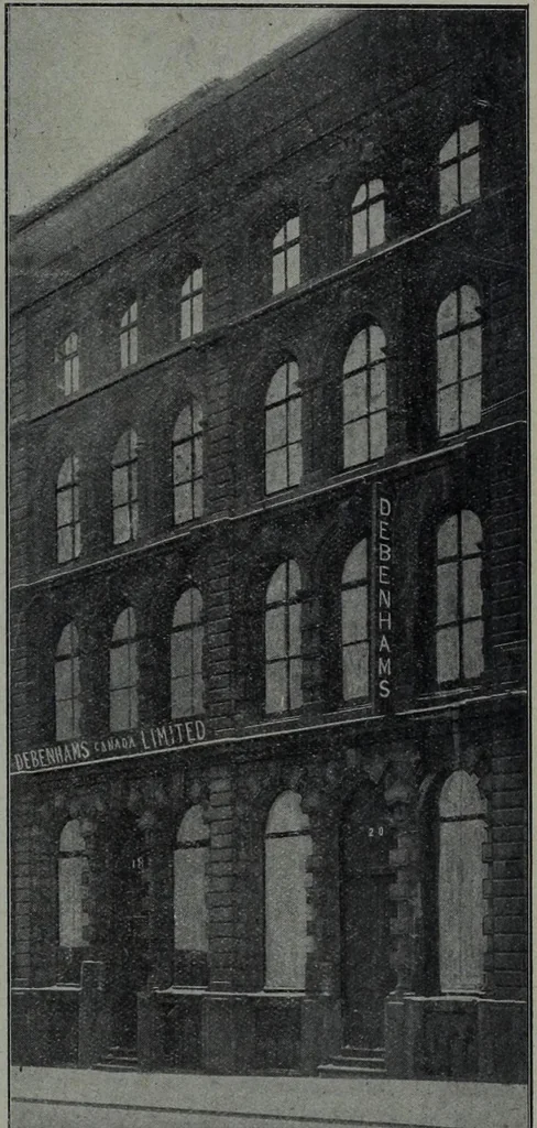 An illustration from Tissus et nouveauts 1910, 1910, leaf 20