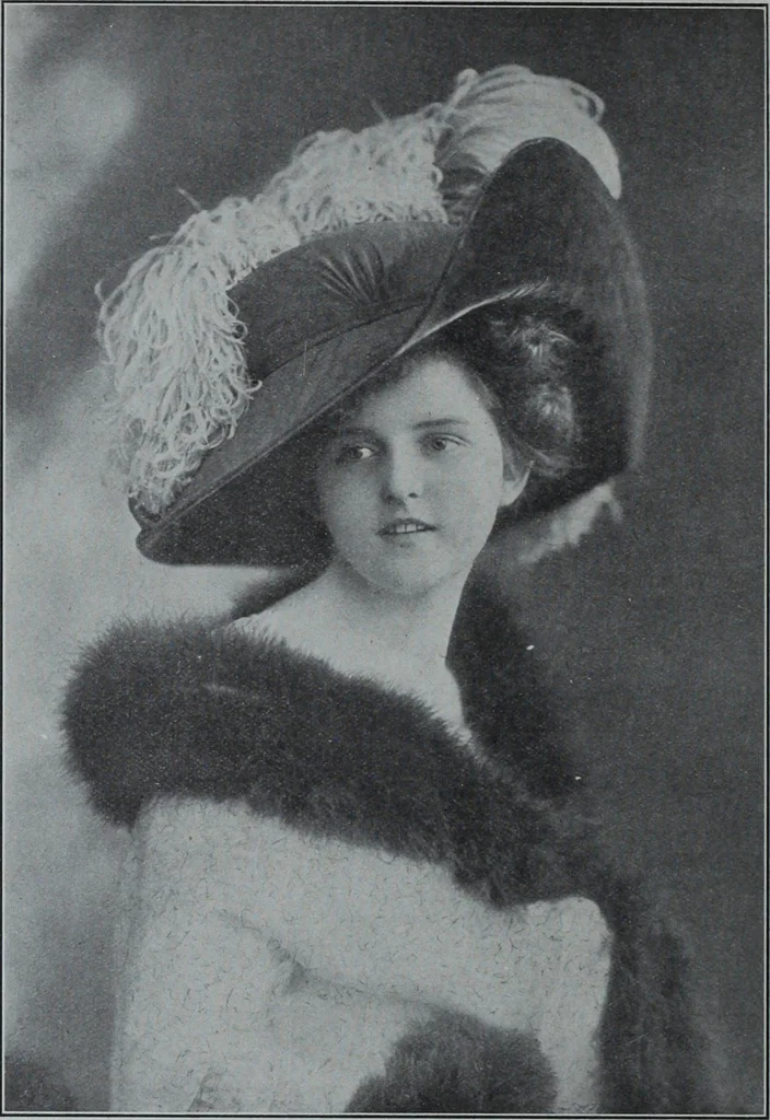 An illustration from Tissus et nouveauts 1910, 1910, leaf 243