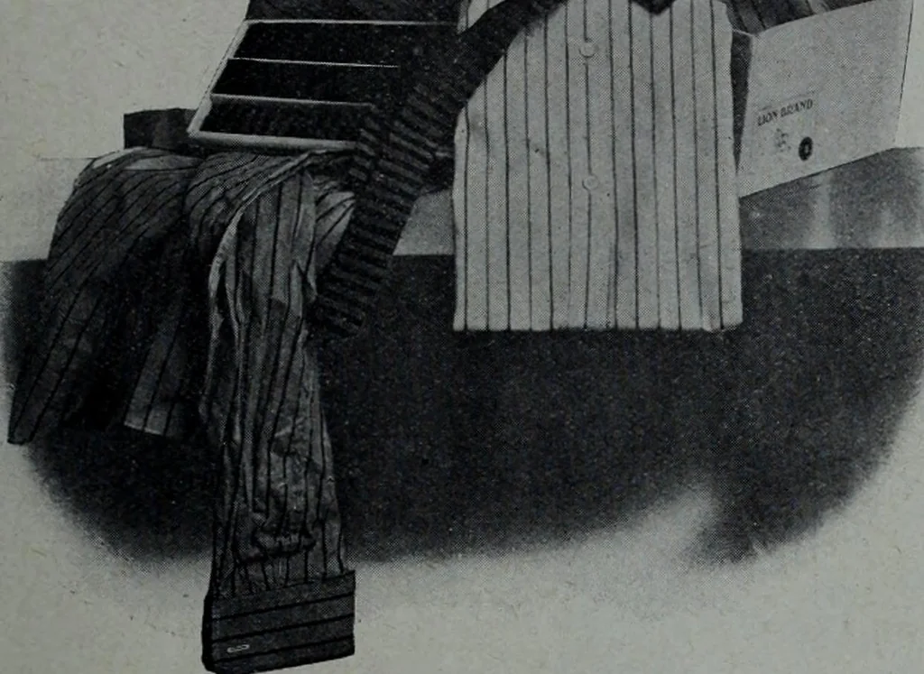 An illustration from Tissus et nouveauts 1910, 1910, leaf 36