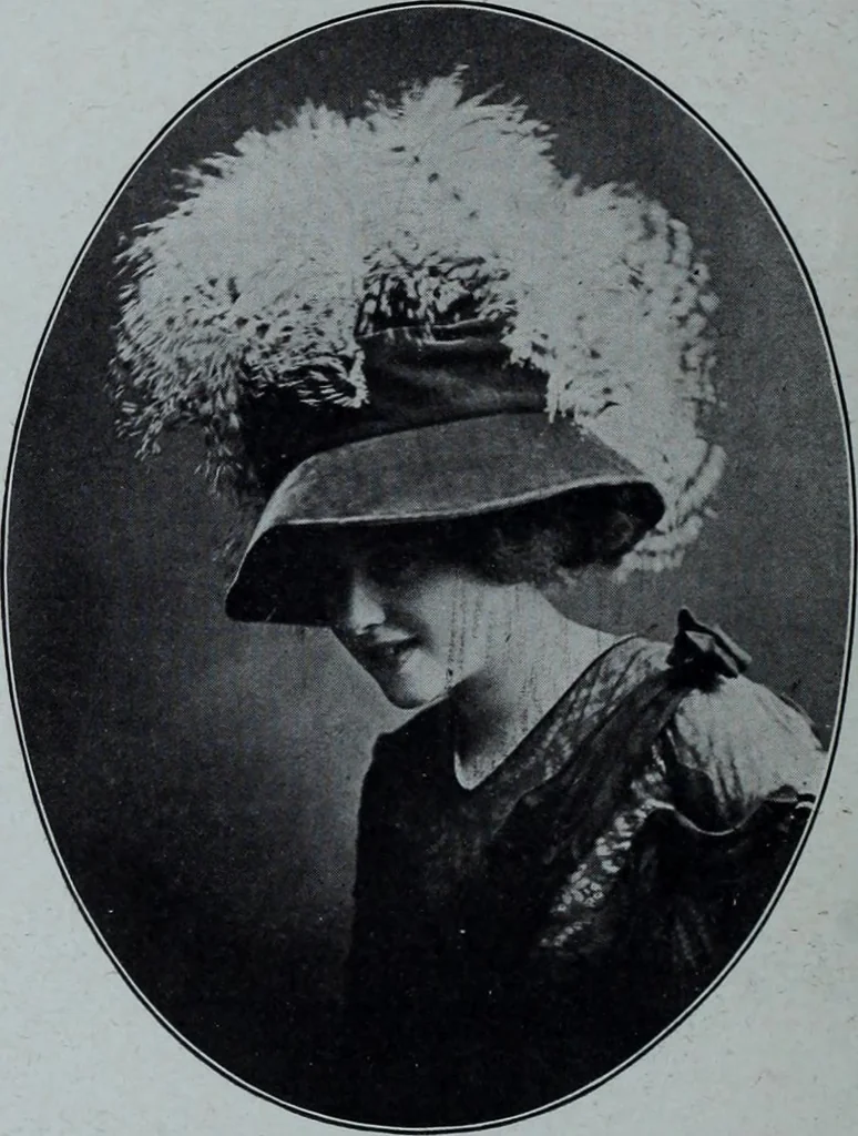 An illustration from Tissus et nouveauts 1910, 1910, leaf 393