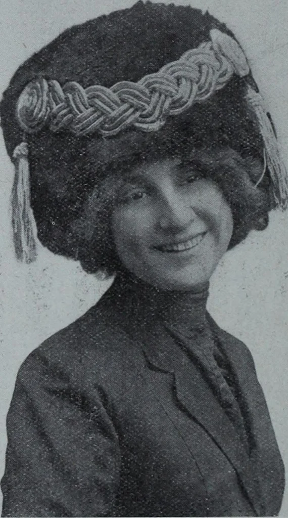 An illustration from Tissus et nouveauts 1910, 1910, leaf 497