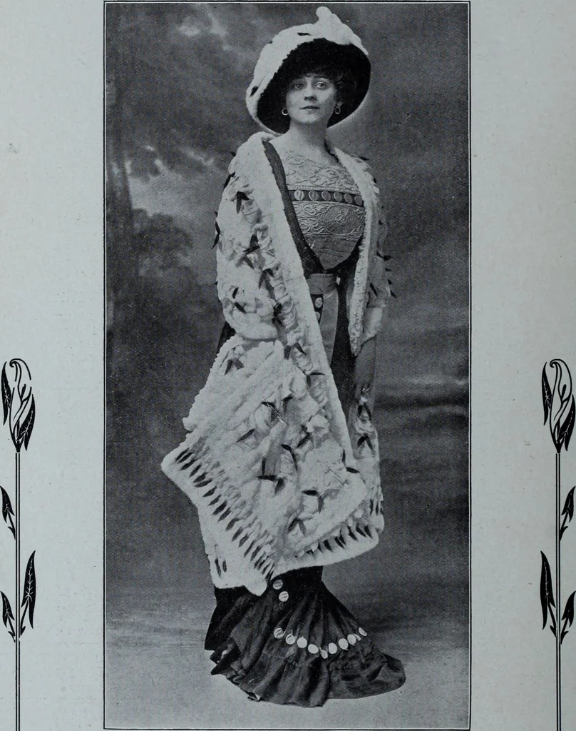 An illustration from Tissus et nouveauts 1910, 1910, leaf 523