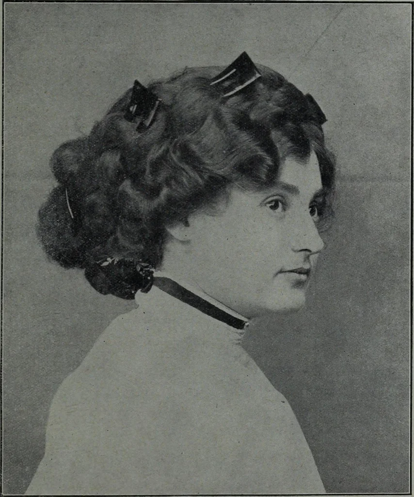 An illustration from Tissus et nouveauts 1910, 1910, leaf 58