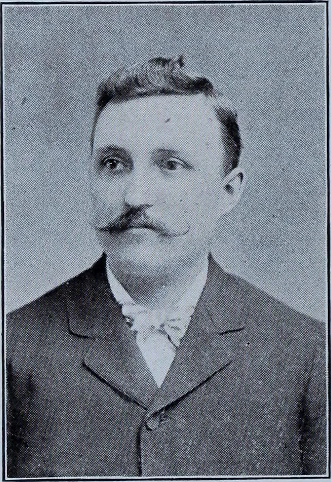 An illustration from Tissus et nouveauts 1911, 1911, leaf 185