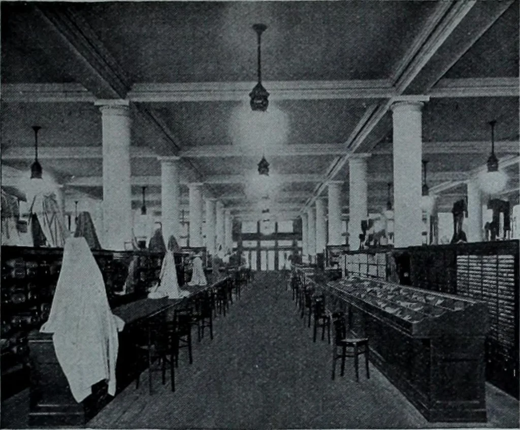 An illustration from Tissus et nouveauts 1911, 1911, leaf 40