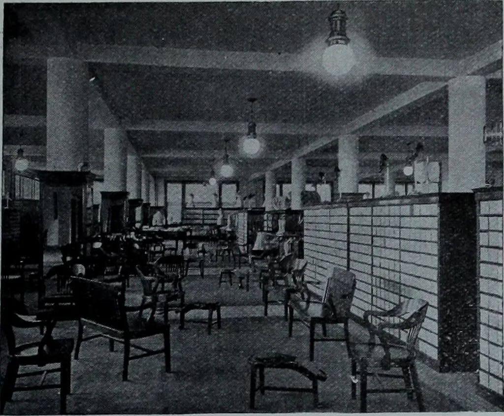 An illustration from Tissus et nouveauts 1911, 1911, leaf 44