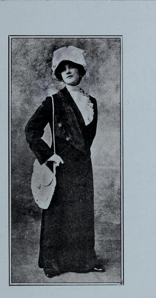 An illustration from Tissus et nouveauts 1911, 1911, leaf 498