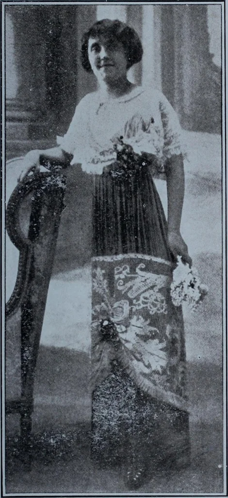 An illustration from Tissus et nouveauts 1911, 1911, leaf 580