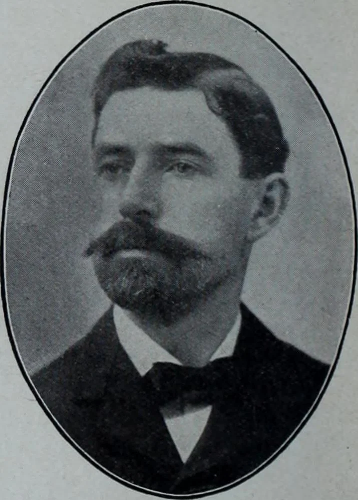 An illustration from Tissus et nouveauts 1911, 1911, leaf 83