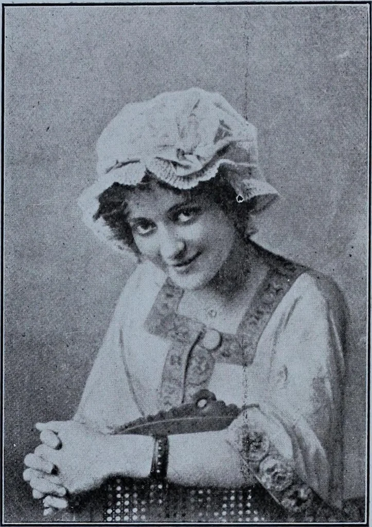 An illustration from Tissus et nouveauts 1912, 1912, leaf 164