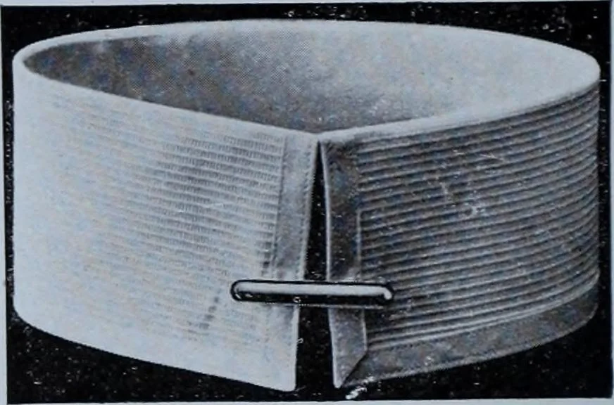 An illustration from Tissus et nouveauts 1912, 1912, leaf 171