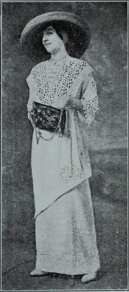 An illustration from Tissus et nouveauts 1912, 1912, leaf 208