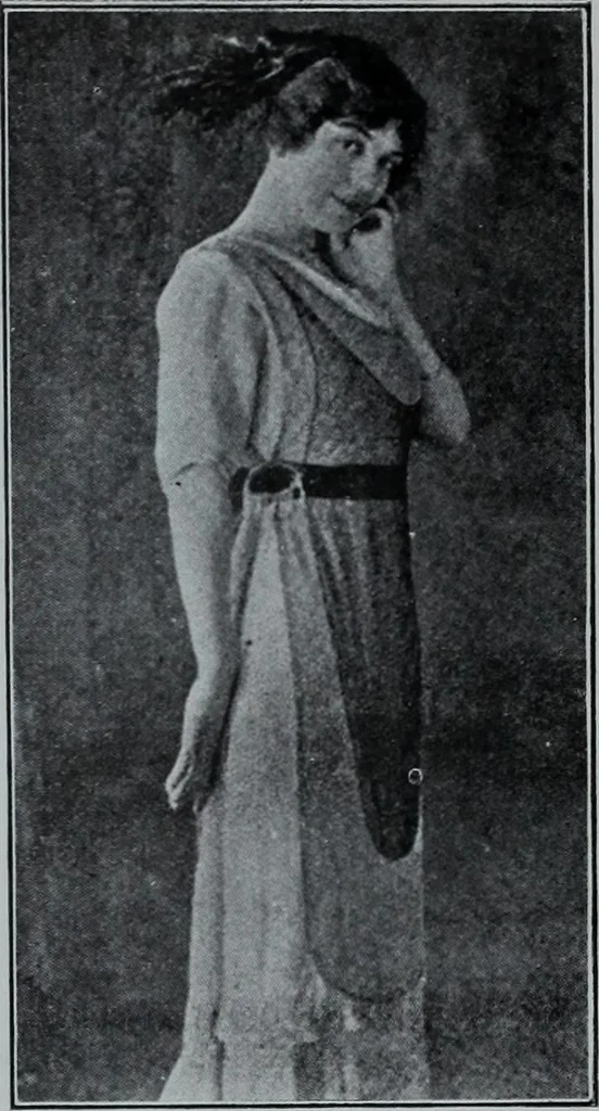 An illustration from Tissus et nouveauts 1912, 1912, leaf 408