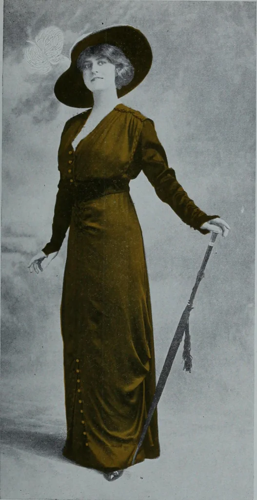 An illustration from Tissus et nouveauts 1912, 1912, leaf 420