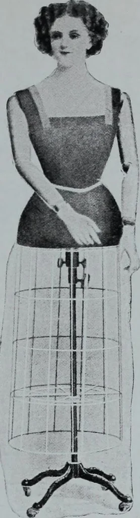 An illustration from Tissus et nouveauts 1912, 1912, leaf 472