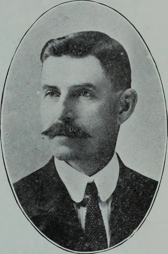 An illustration from Tissus et nouveauts 1913, 1913, leaf 12