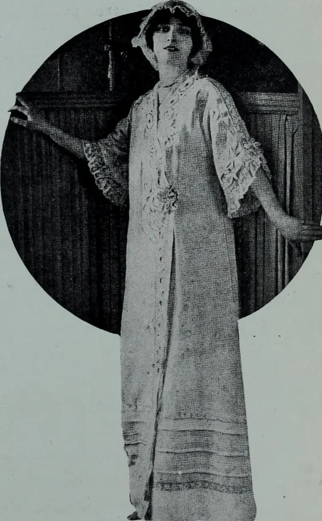 An illustration from Tissus et nouveauts 1913, 1913, leaf 22