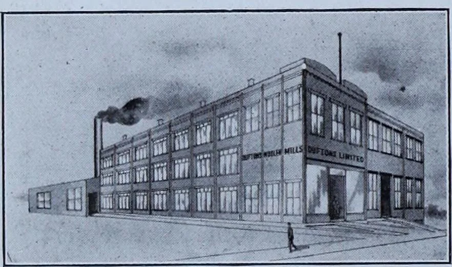 An illustration from Tissus et nouveauts 1913, 1913, leaf 295