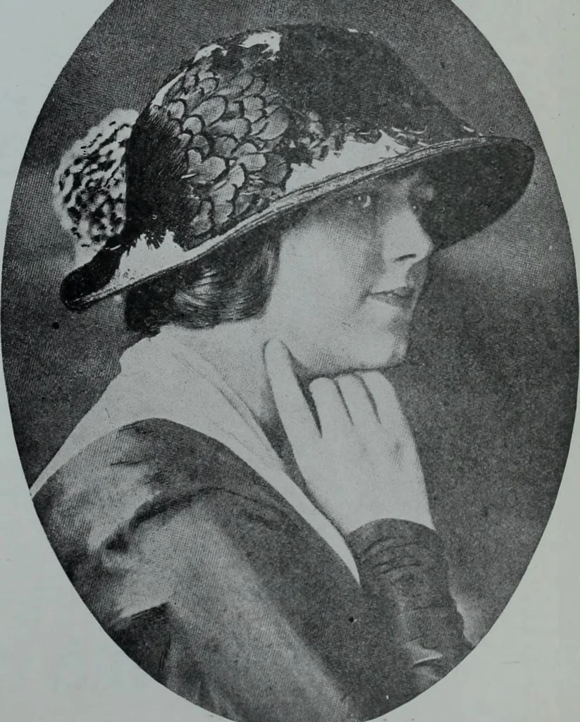 An illustration from Tissus et nouveauts 1913, 1913, leaf 36