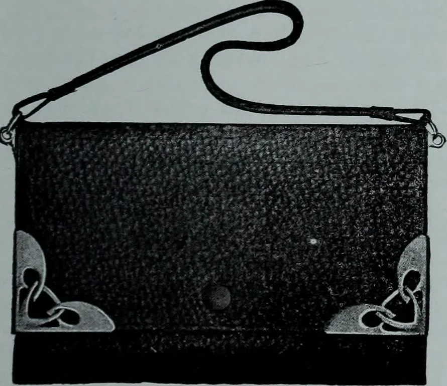 An illustration from Tissus et nouveauts 1913, 1913, leaf 56