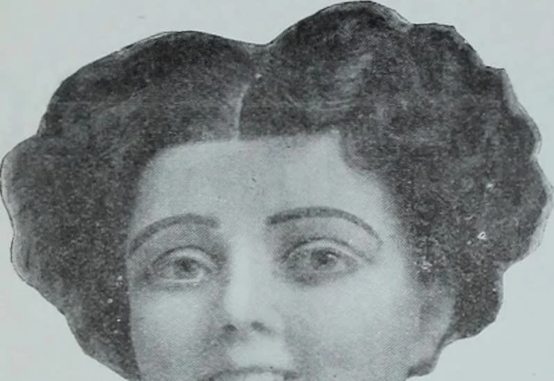 An illustration from Tissus et nouveauts 1913, 1913, leaf 57