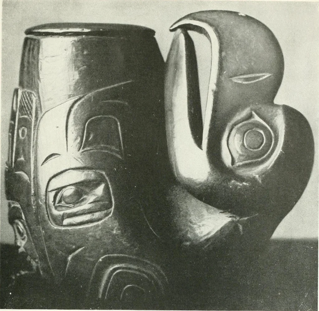 An illustration from Tlinkit u. Haida : Indianerstämme der Westküste von Nord-Amerika : Kultische Kunst und Mythen des Kulturkreises, 1922, leaf 70