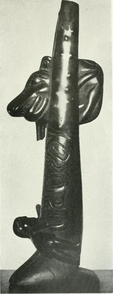 An illustration from Tlinkit u. Haida : Indianerstämme der Westküste von Nord-Amerika : Kultische Kunst und Mythen des Kulturkreises, 1922, leaf 78