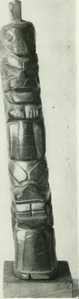 An illustration from Tlinkit u. Haida : Indianerstämme der Westküste von Nord-Amerika : Kultische Kunst und Mythen des Kulturkreises, 1922, leaf 93