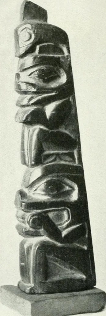 An illustration from Tlinkit u. Haida : Indianerstämme der Westküste von Nord-Amerika : Kultische Kunst und Mythen des Kulturkreises, 1922, leaf 95