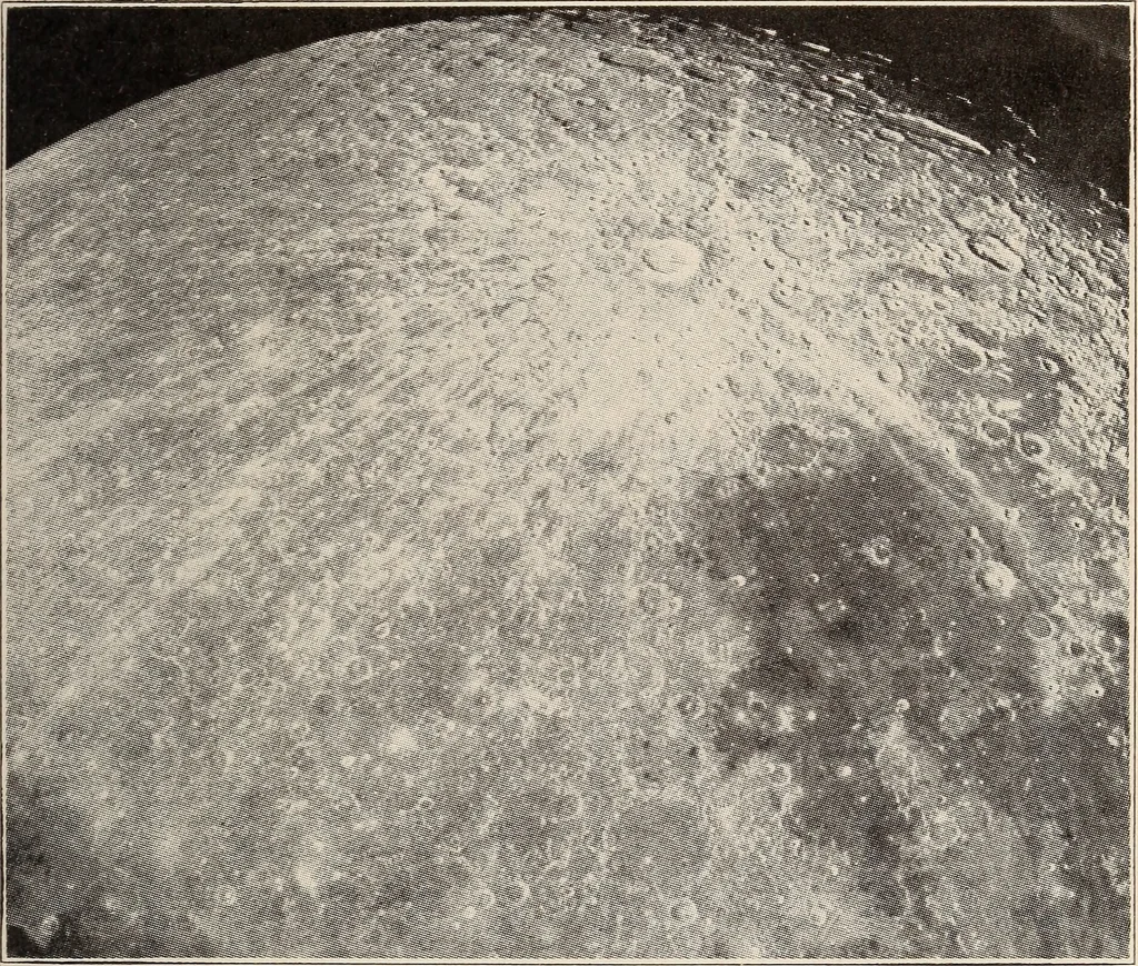 An illustration from To the moon and back in ninety days : a thrilling narrative of blended science and adventure, 1922, leaf 246