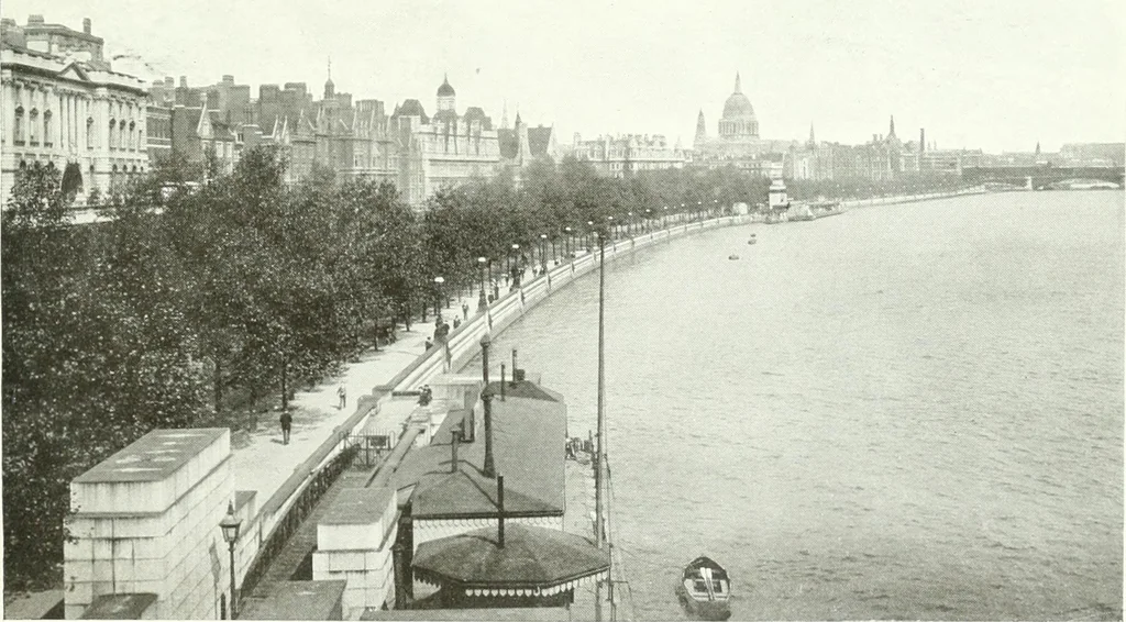 An illustration from Town planning, past, present and possible, 1911, leaf 254